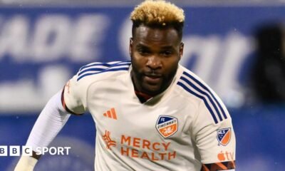 Gabon Footballer Aaron Bou!pendza Dies Aged 28