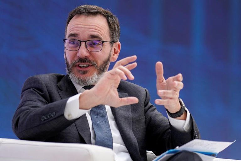 IMF cautions that trade uncertainty may worsen global economic challenges IMF cautions that trade uncertainty may worsen global economic challenges